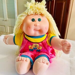 Cabbage Patch Kids doll blond green eyes 12” vintage Cabbage Patch